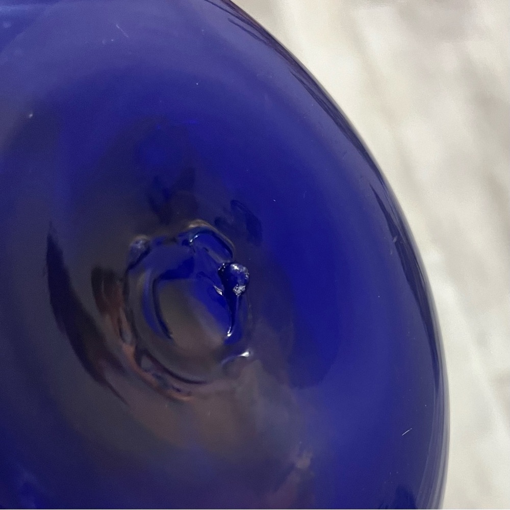 Blenko Don Shepherd Sapphire Blue Pill Vase 8016 Art Glass Approx 11” to 11.25” - Picture 3 of 16